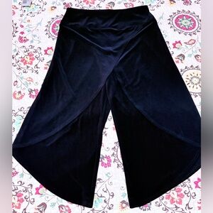 Sympli Drape Front Knit Pants.  Sz 10